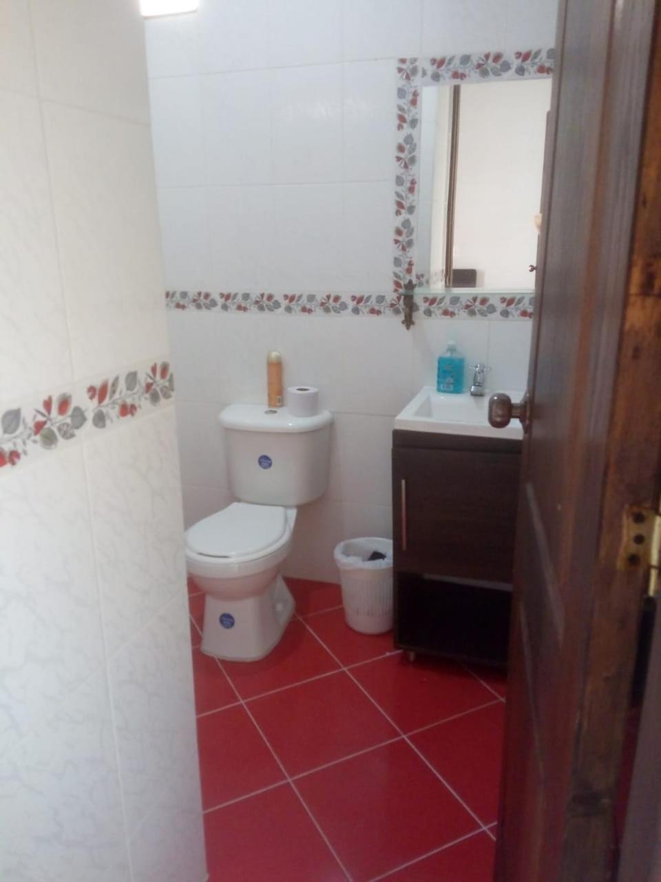 Hotel Barajas Jardin Bagian luar foto